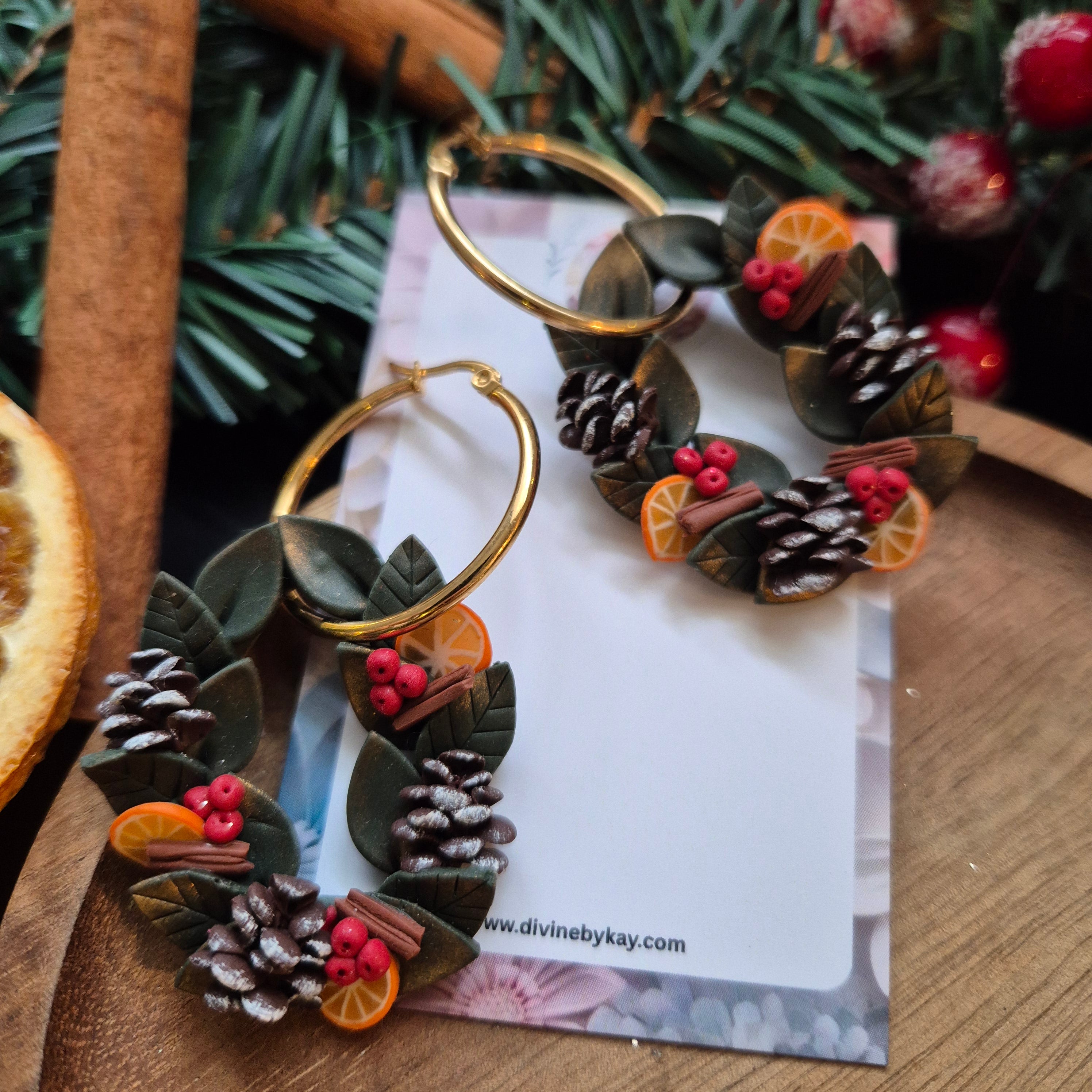traditional christmas wreath earrings