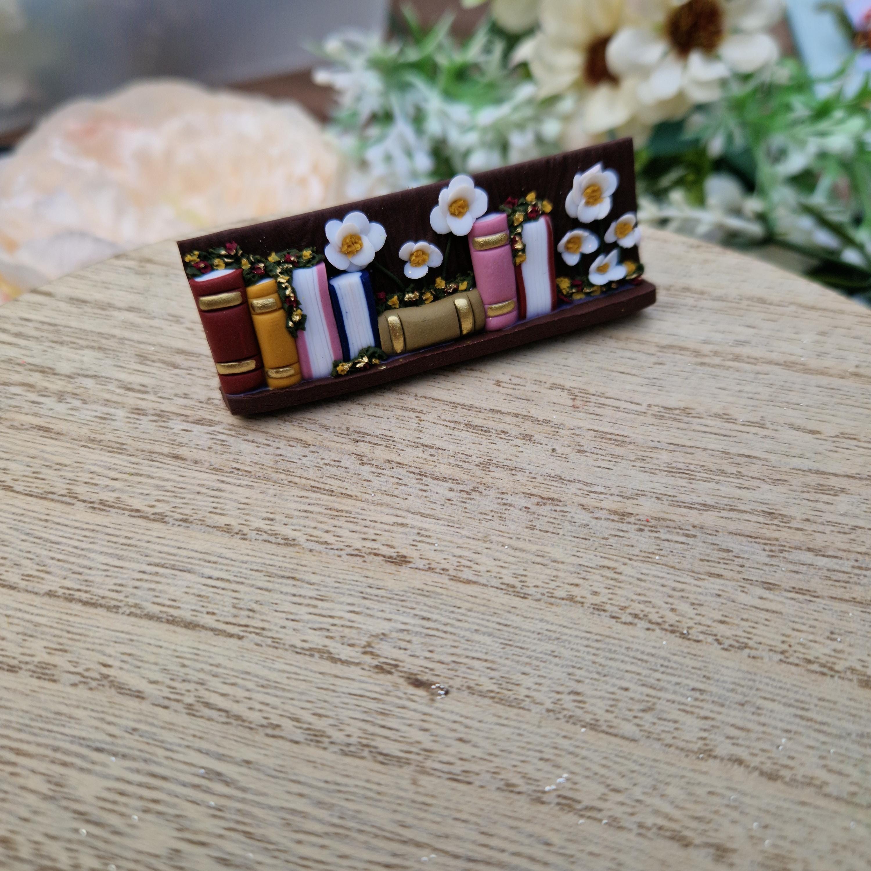bookcase jewellery gift set - handmade hair accessories - unique gifts - book worm gifts - book club - book lover gifts - chunky hair clip
