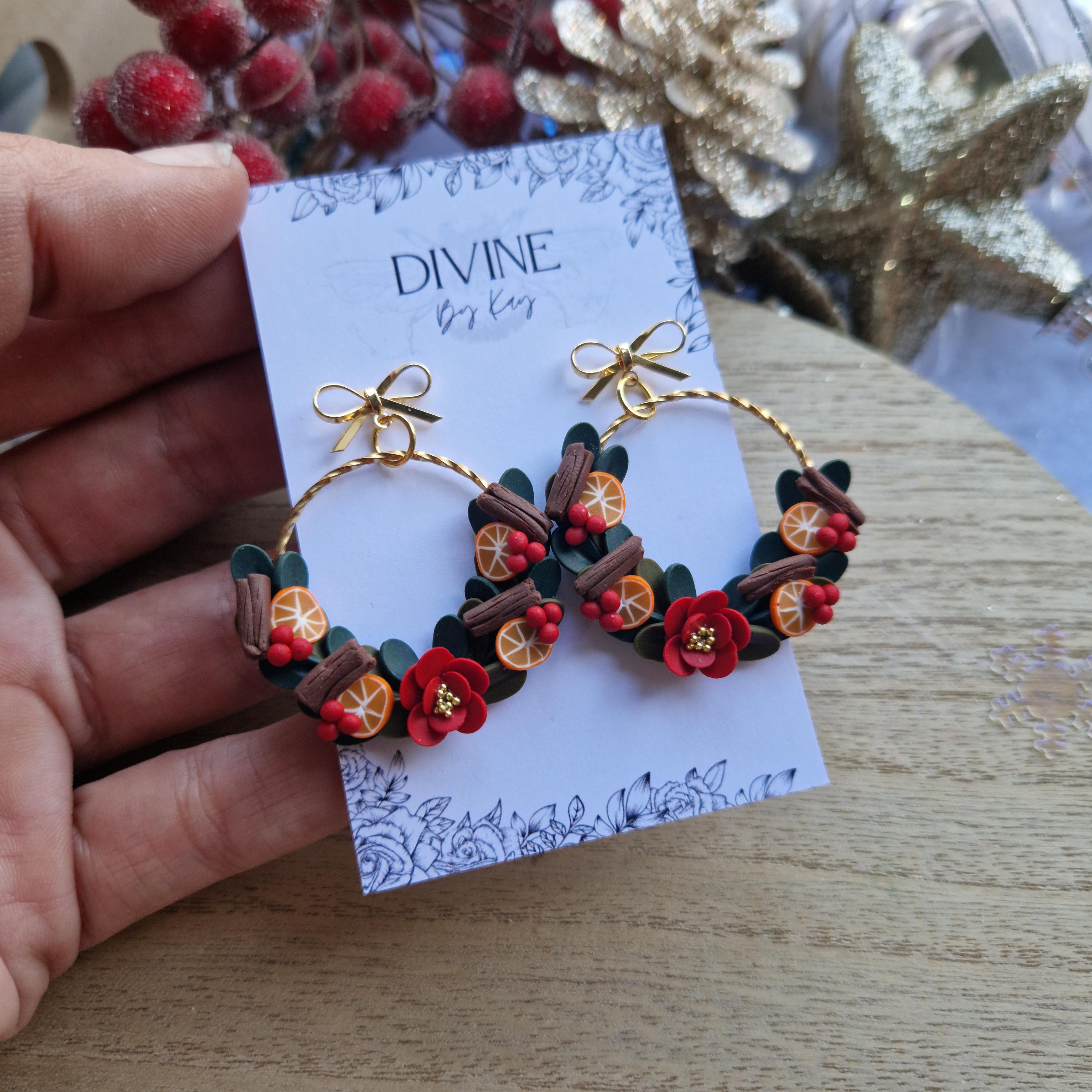 traditional christmas wreath earrings