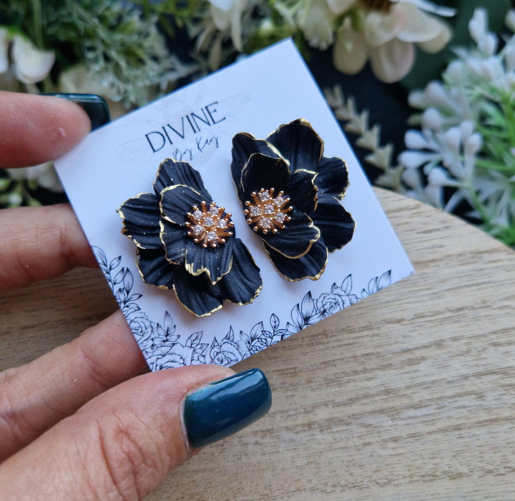 elegant flower stud earrings - clay earrings - dainty studs - gifts for her -
