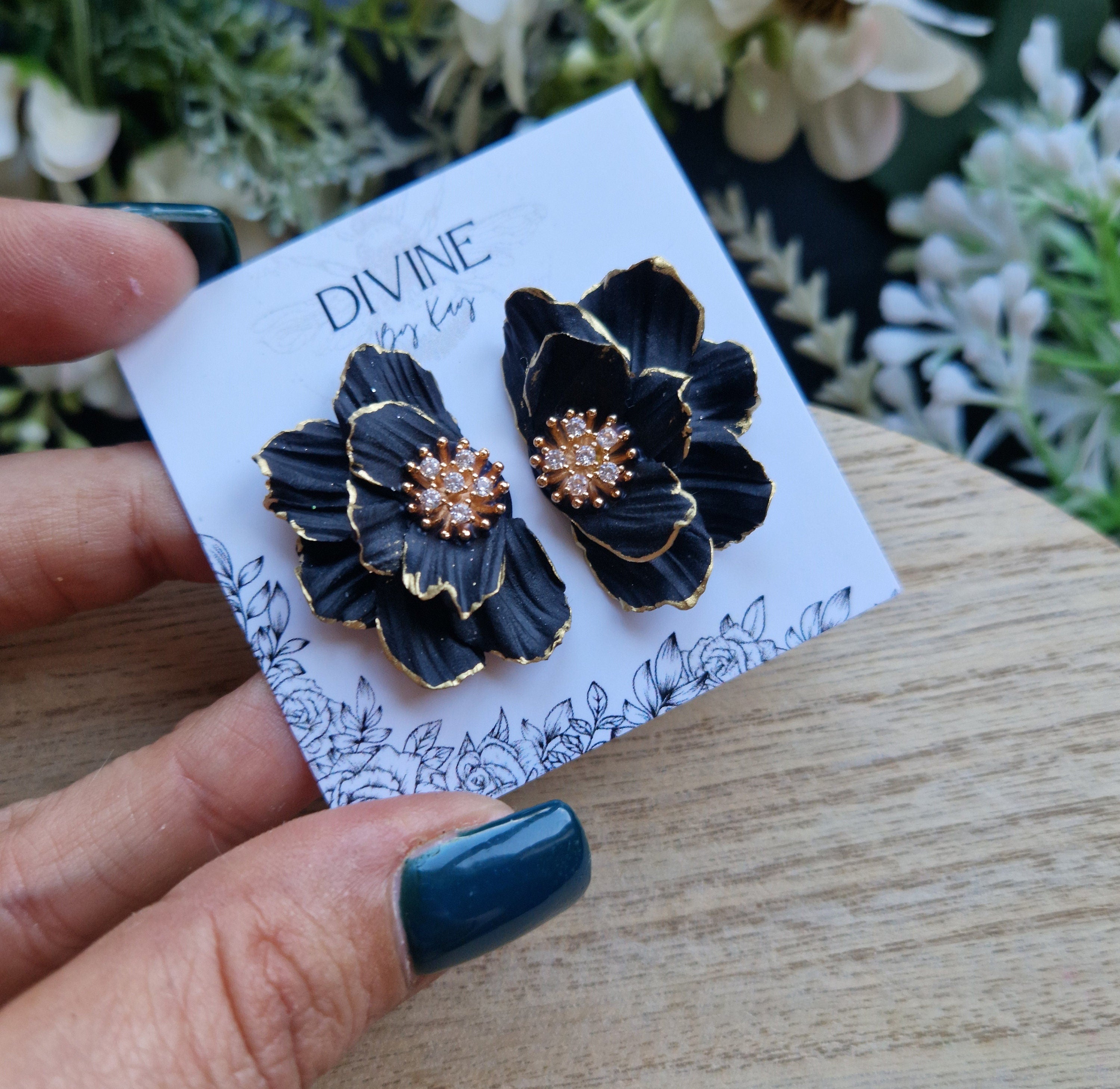 elegant flower stud earrings - clay earrings - dainty studs - gifts for her -