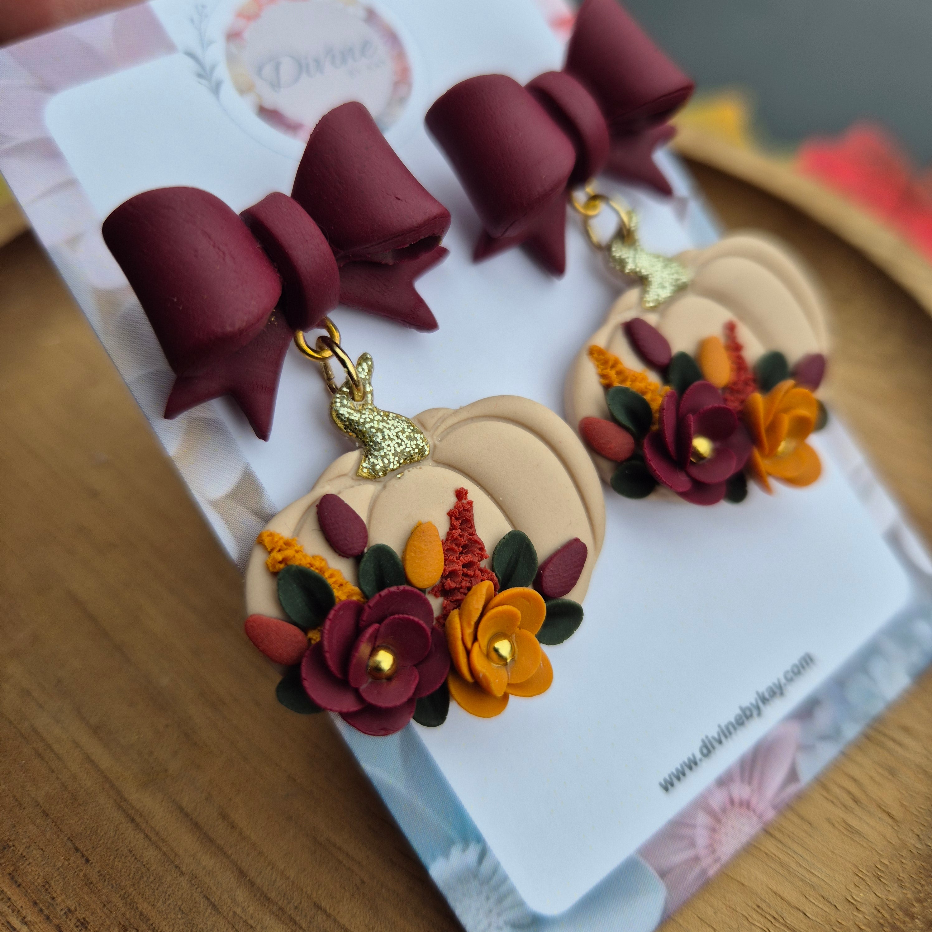 clay autumn bow pumpkins