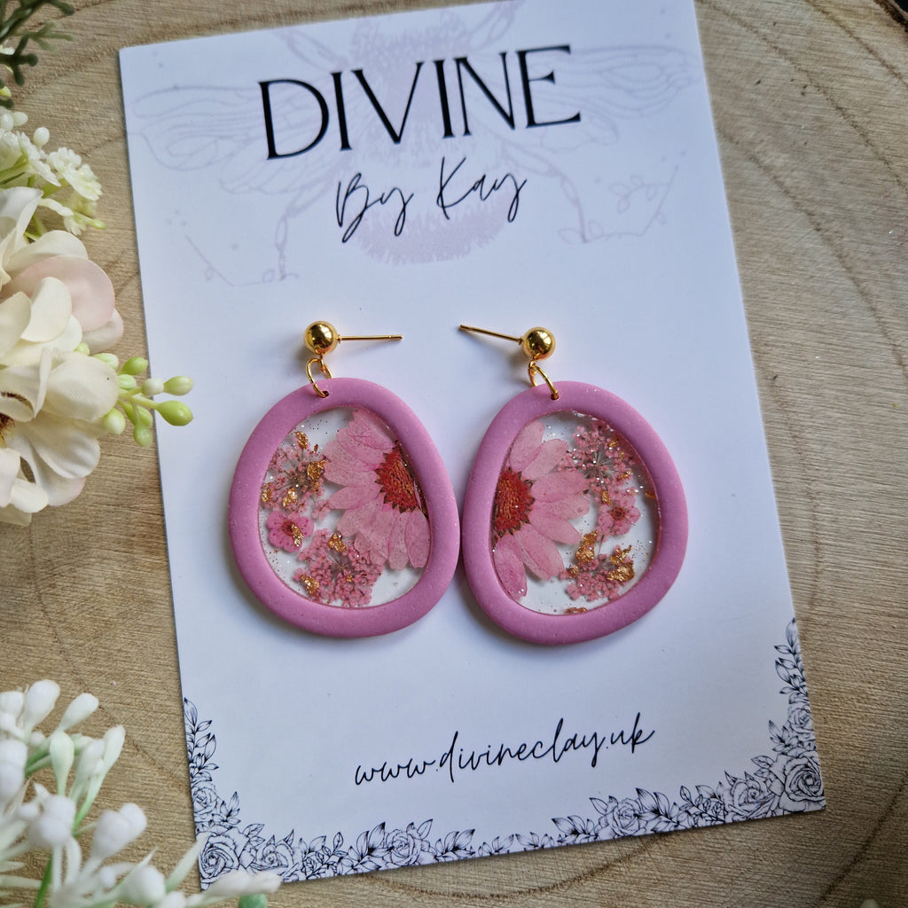 real flower hoop earrings - clay hoop earrings - gifts for her - summer earrings - pressed flowers