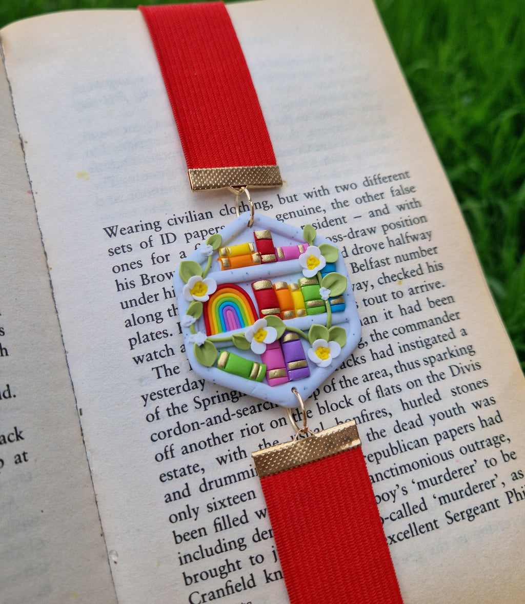 handmade bookshelf bookmark