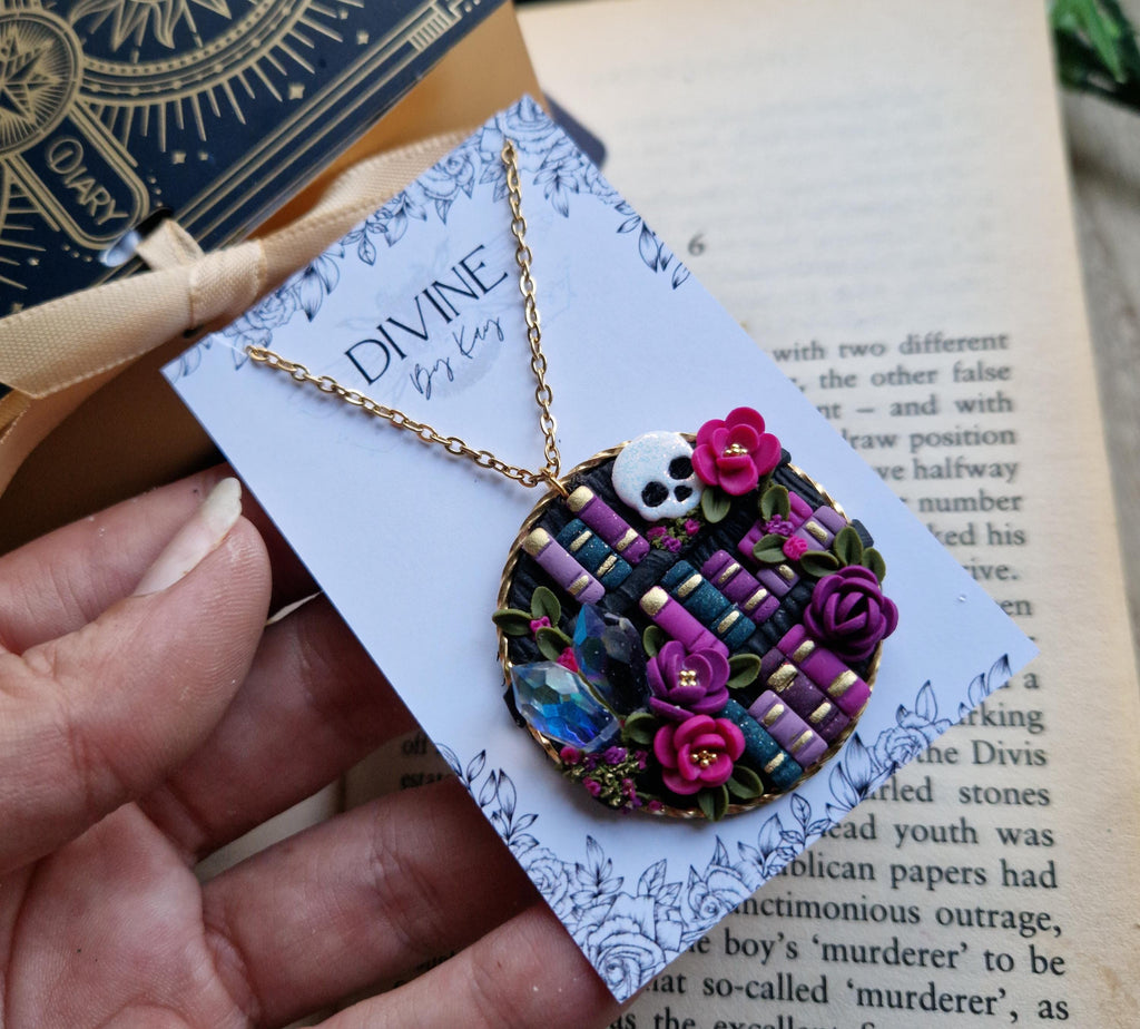 gothic skull Bookcase necklace