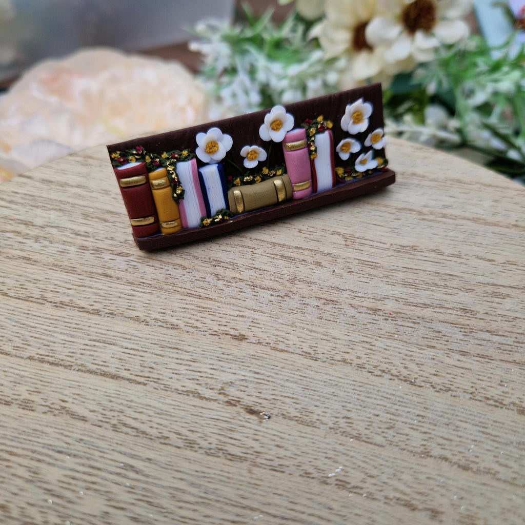 bookcase jewellery gift set - handmade hair accessories - unique gifts - book worm gifts - book club - book lover gifts - chunky hair clip
