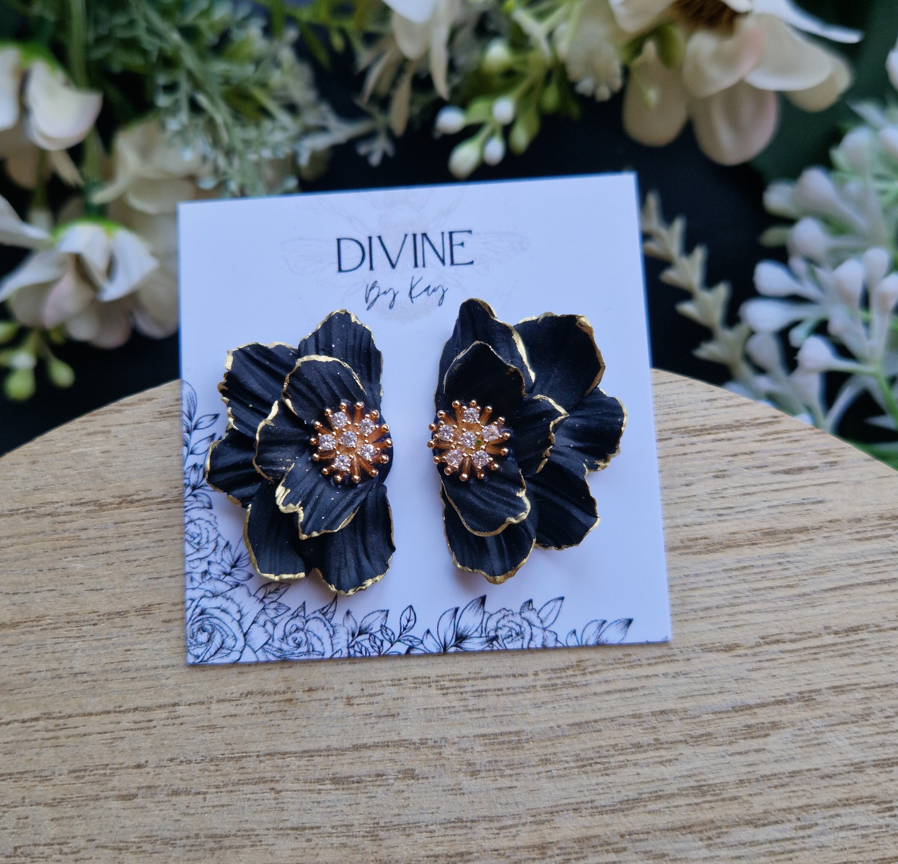 elegant flower stud earrings - clay earrings - dainty studs - gifts for her -