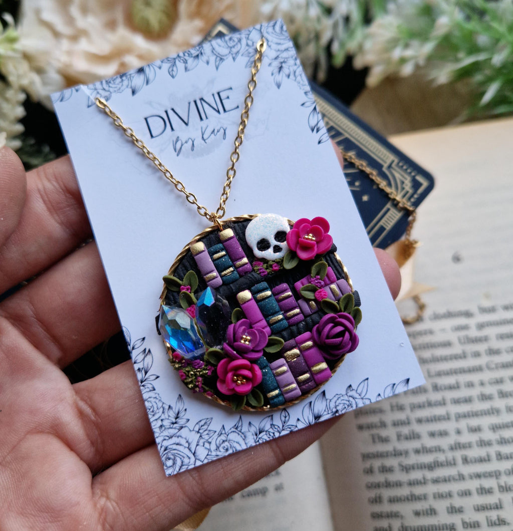 gothic skull Bookcase necklace