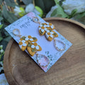Daisy dangle earrings, summer earrings,  floral jewellery, gifts for her,  bridesmaid gift ideas, elegant dangles