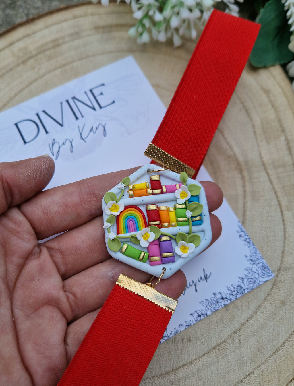 handmade bookshelf bookmark