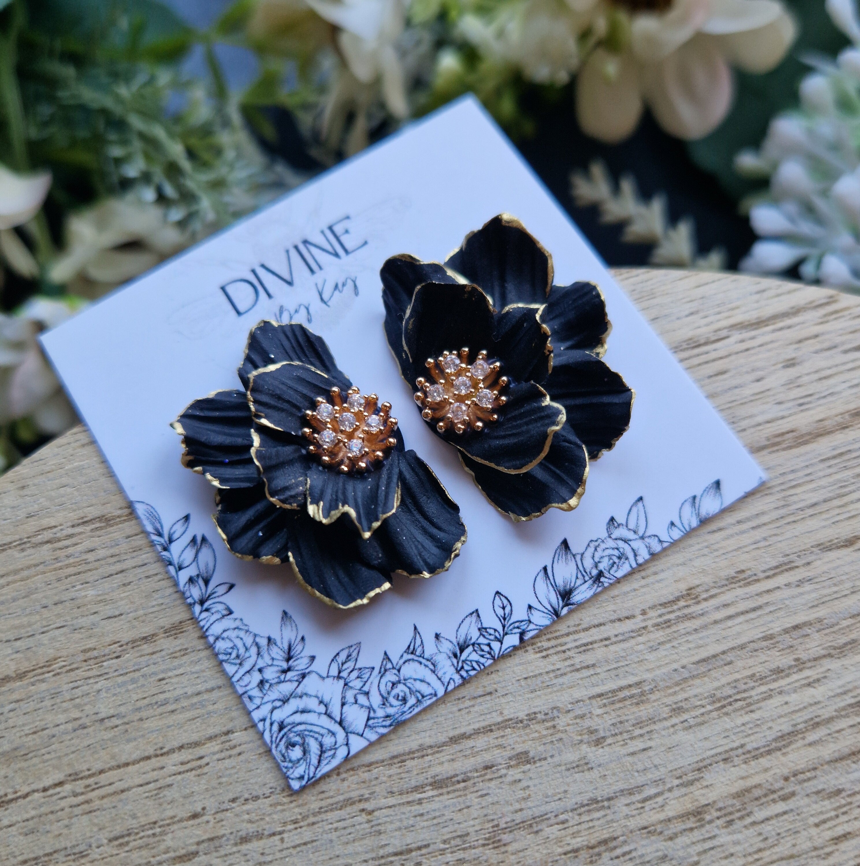 elegant flower stud earrings - clay earrings - dainty studs - gifts for her -