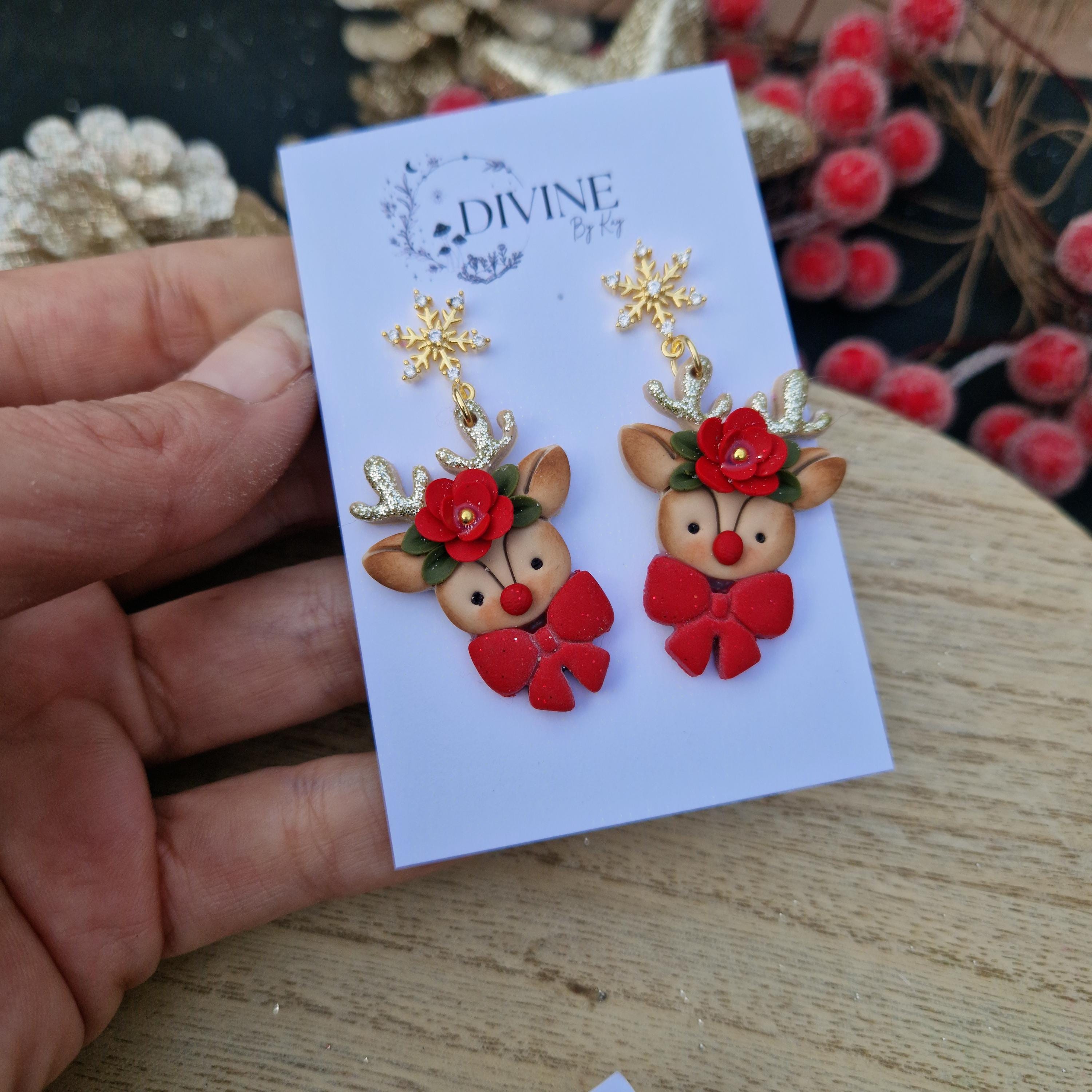 reindeer bow dangle earrings, Christmas earrings, polymer clay earrings, handmade jewellery,