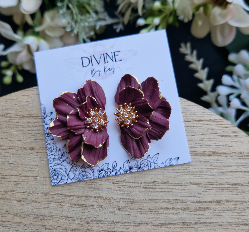 elegant flower stud earrings - clay earrings - dainty studs - gifts for her -