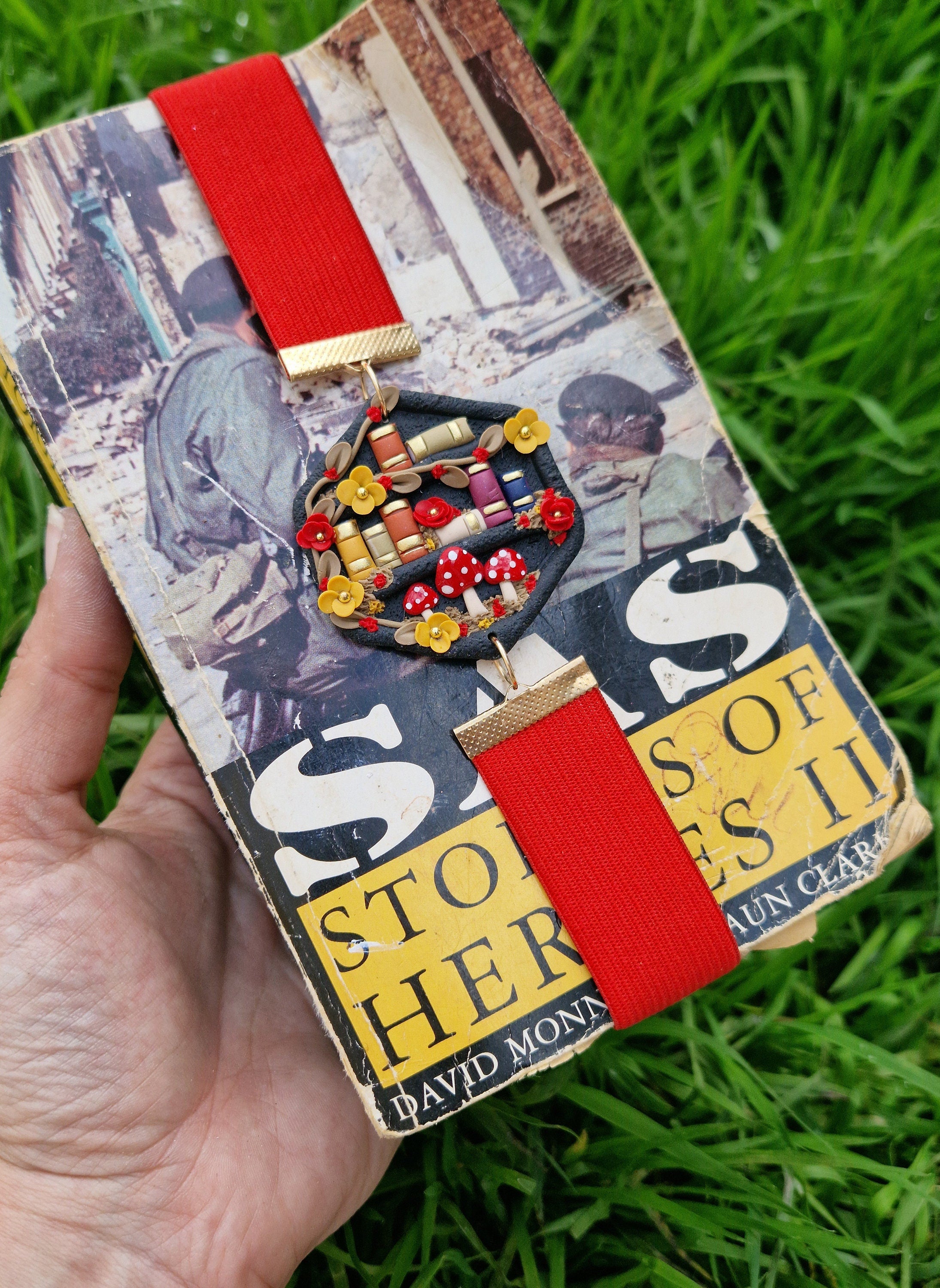 handmade bookshelf bookmark