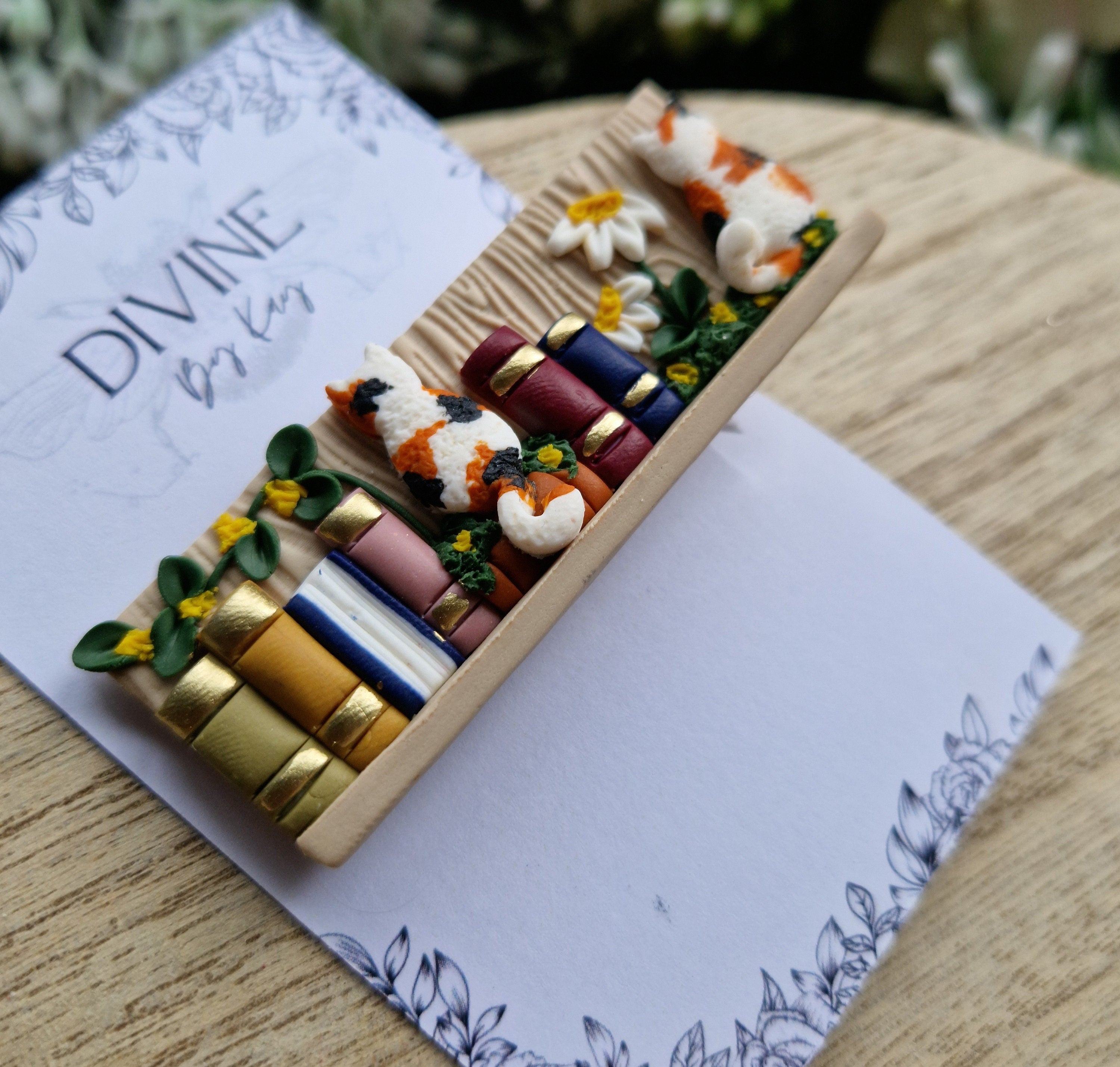 Cat Bookcase Clay Hair Clip: Book Lover Gift