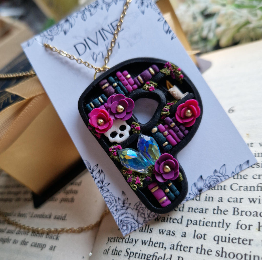 Personalized Bookshelf Necklace: Book Lover Gift
