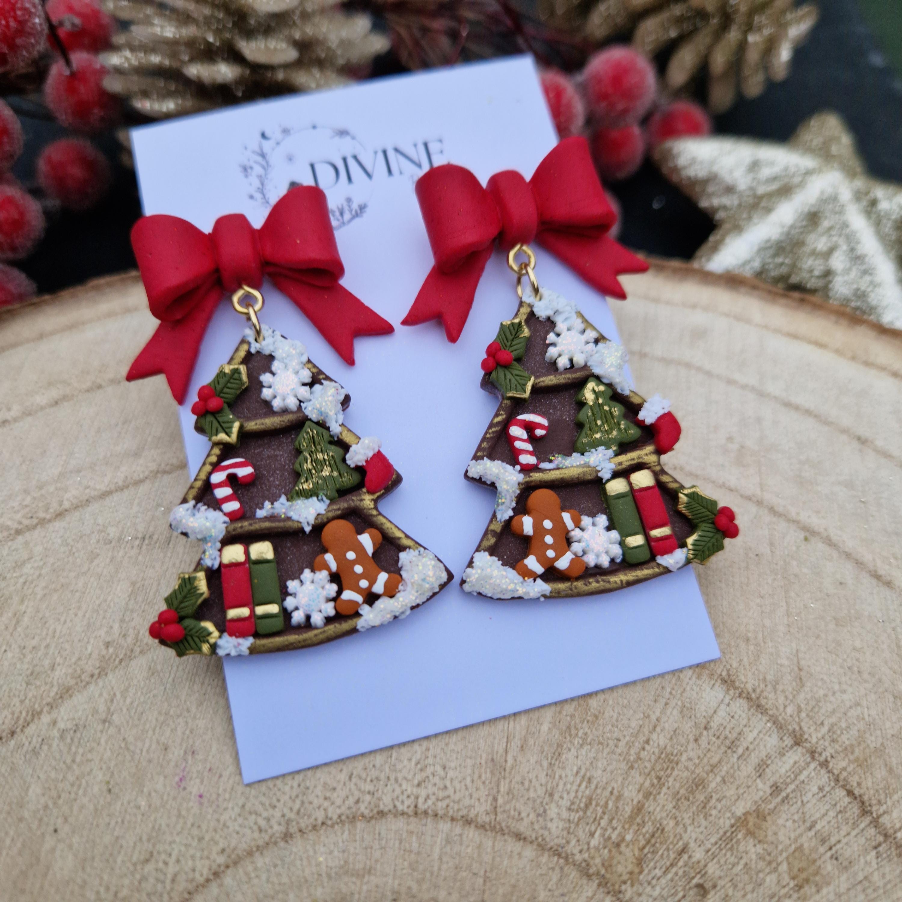 Christmas Tree Bookshelf Earrings: Vintage Holiday Clay Earrings